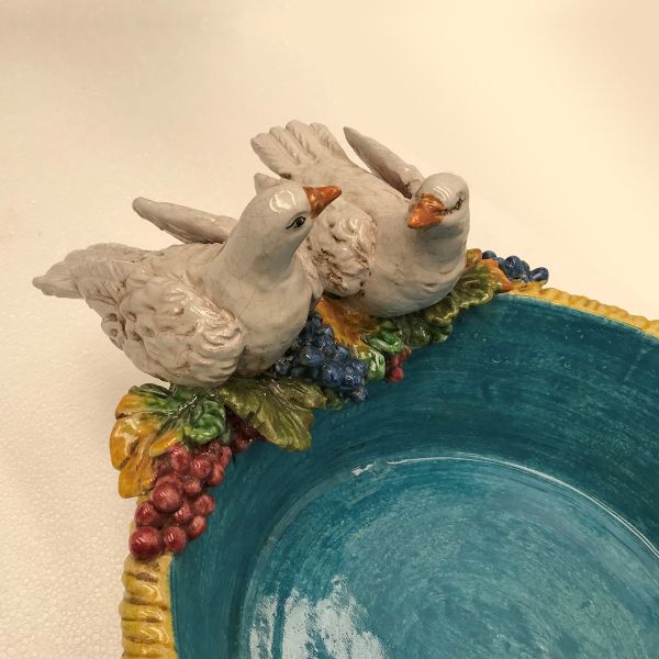 BOWL WITH DOVES AND GRAPE, CM.41DX12H
